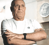 חומות של שתיקה