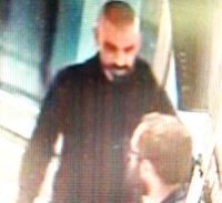 התקיפה באיכילוב: צו מעצר נגד דודו אמויאל