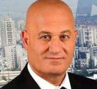 ראשל"צ: האופוזיציונר מבקש לבטל קובלנה פלילית שהגיש נגדו ראש העיר
