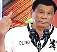 קווים מקבילים תל אביב מנילה