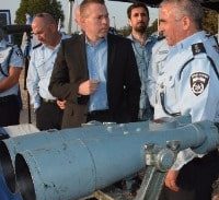 ארדן שולח את השוטרים לפוליגרף