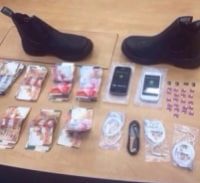 מחיר הברחת הסלולאריים לכלא: 20 אלף שקל