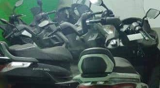 סוכן הפליל חשודים בגניבת קטנועים