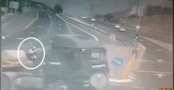 תאונת מותו של עו"ד אלקנה בשיץ: כתב אישום נגד נהג המשאית