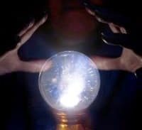 מגדת עתידות הבטיחה כישוף וגנבה 700 אלף שקל