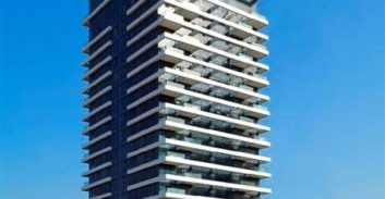 שלמה נחמה ועורכי דינו לשימוע לפני העמדה לדין