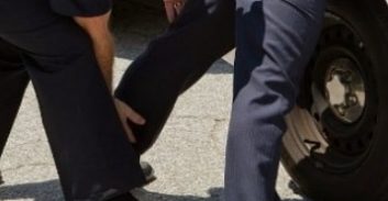 שוטר הורשע בתקיפת עציר כבול באזיקים