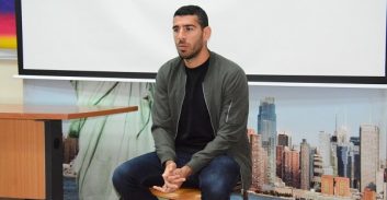 המשטרה וכדורגלני ליגת העל בפרויקט הסברה לבני נוער