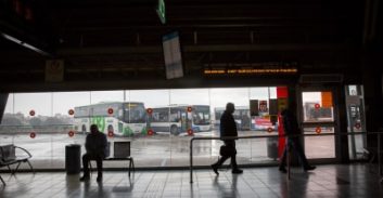 "אל תספרי לאף אחד. את קטינה, זה כלא"