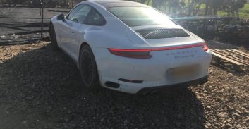 שוטרי מג"ב עצרו פלסטיני שגנב פורשה 911 מאזור רחובות