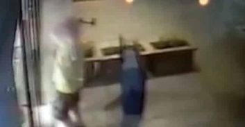 ת"א: עבריין סדרתי חשוד בפריצה לחנות וגניבת תכשיטים