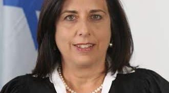 השופטת: עצם ההימצאות בניגוד עניינים חריף מחייבת הרשעה בהפרת אמונים