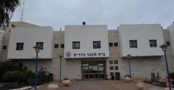 אישום: קבלן נתן שוחד לקצין הבינוי של שב"ס במחוז מרכז