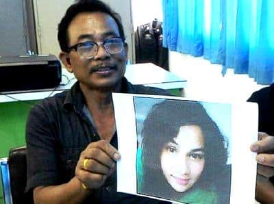 biton shimon tailand wife 400 298