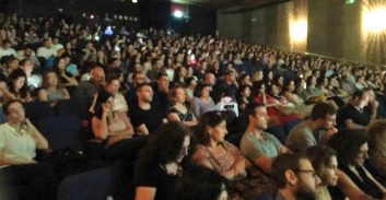 800 פרקליטים באסיפת הסברה, דיונים הושבתו בבתי המשפט