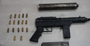 בגלל השיחות שלא הוקלטו: הסדר טיעון לנאשמים שמכרו נשק לסוכן סמוי