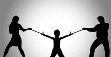 בימ"ש לענייני משפחה: הקשר בין האם לבתה בת ה-16 וחצי יחודש