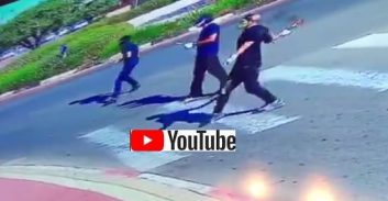 צפו בסרטון: רעולי פנים משליכים בקבוקי תבערה לעבר בית בכפר יונה