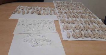 תושב חולון נתפס עם 170 מנות הירואין וקריסטל