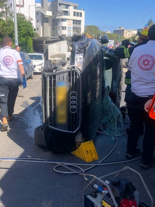 זירת התאונה (צילום: מד"א)