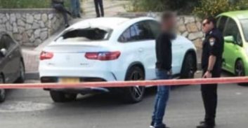 ירי לעבר רכב של מוכר למשטרה ברחובות