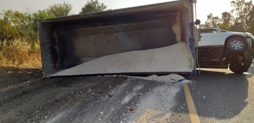 זירת התאונה (צילום: דוברות המשטרה)