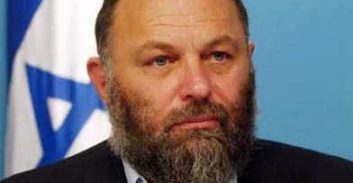 מאסר על תנאי לח"כ לשעבר אפי איתם שנהג במהירות מופרזת וקרא לשוטר "מטומטם"