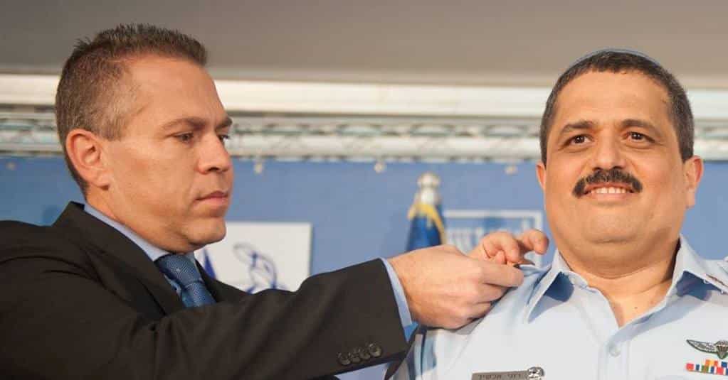 elshiech roni erdan gilad