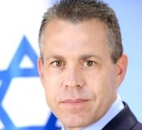 שר האוצר כחלון מגייס את המפכ"ל קראדי למשא ומתן עם גמלאי השוטרים