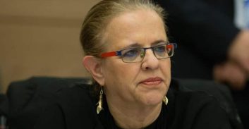 המגשרת הילה גרסטל: עד המדינה ישלם 9 מיליון שקלים לחברת חשמל