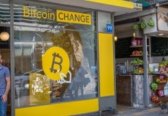 הונאה של דור ההייטק: שני צעירים נאשמים בעוקץ מוכרי ביטקוין ברשת