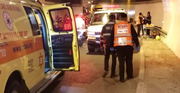 ירושלים: רוכב אופנוע איבד שליטה, התנגש במעקה בטיחות ונהרג