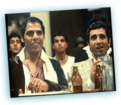 כרזת הסרט "מתחת לאף" שנכתב בהשראת פפה רוקנשטיין החתול המטפס