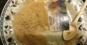 מה הקשר בין תעודת 'תושב אילת' וצלחת הרואין?