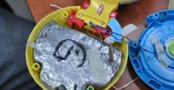 צעצועים מסוכנים