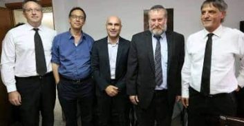 סיבה למסיבה?