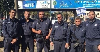 גיבורי הפוסטה