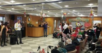 לקשישים באהבה, מלשכת עורכי הדין