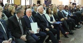 שקד למנדלבליט: "יועצים משפטיים צריכים לומר קודם כל כן"