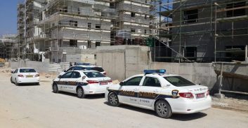 מודיעין: צו סגירה לאתר בנייה שהעסיק שב"חים