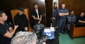 מולנר למלכה: "דווקא כשהגעת לעמיר מולנר נהיית שוטר ישר?"