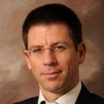 בדרכו לרצוח את אשתו, נדרס על ידי אמבולנס