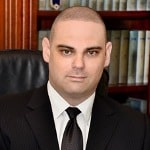 מת להיות עורך דין