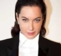 רוצחת שתי בנותיה מבקשת לעלות לקברן לראשונה