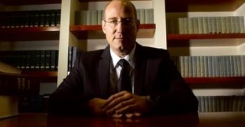 מג"בניק חשוד במעשים מגונים בשוטרות בסדיר