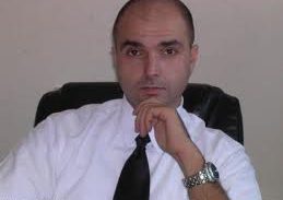 הוודקה של יוסי מוסלי, כאב השיניים של שי שירזי