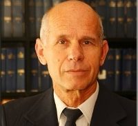 הזונה עם המסיכה מבית ג'אלה