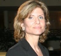 אישום: "הרב ברלנד מישש את חזה של הקטינה וגופו רעד"