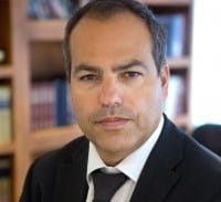 אישום: צעירים צרפתים מנתניה עקצו כ-2 מיליון אירו מחברות באירופה