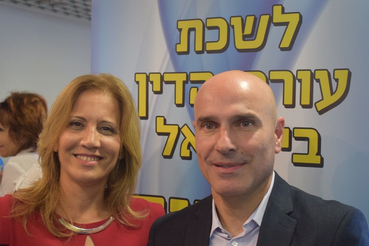 אפי נוה וח"כ עליזה לביא. "בזנות לא בוחרים"